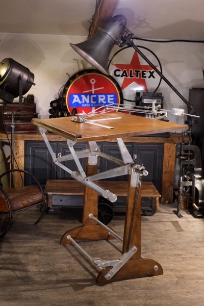 table a dessin ancienne OZA